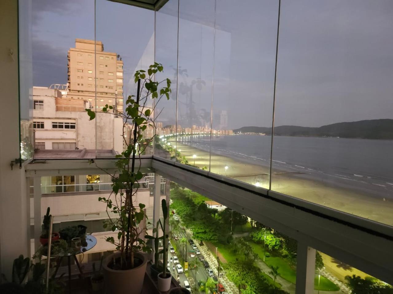 Apartamentos Na Praia Do Gonzaga Frente Mar Com Estacionamento Σάντος Εξωτερικό φωτογραφία